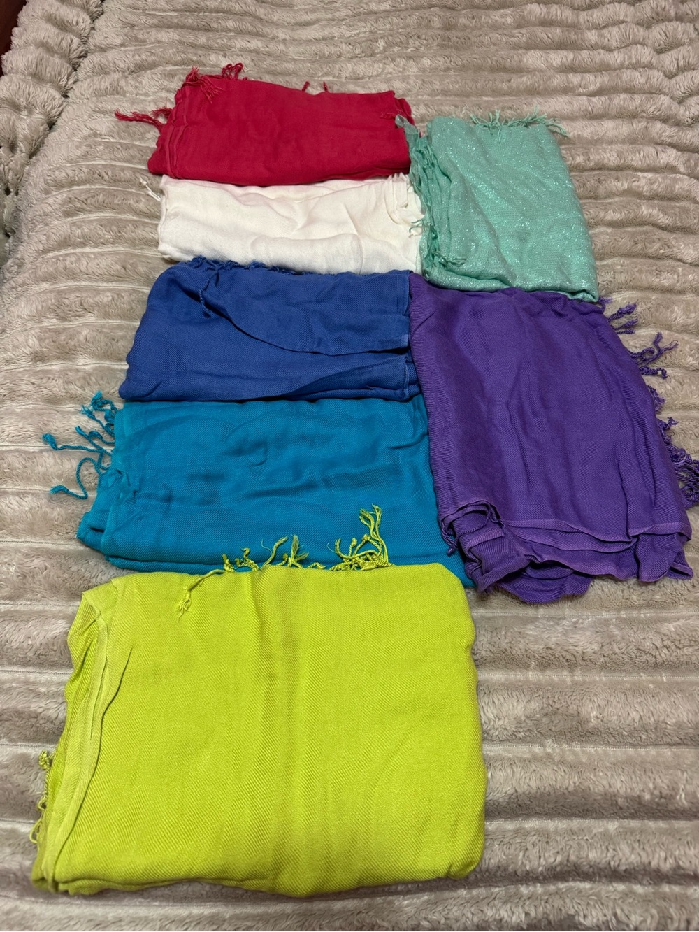 All 7 Scarfs for one price